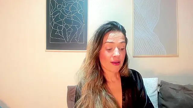 camilawm19 online show from 12.08.24