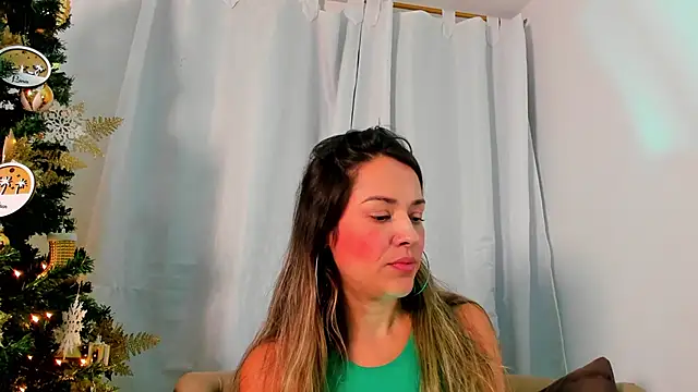 camilawm19 online show from 12.10.24