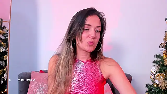camilawm19 online show from 12.20.24