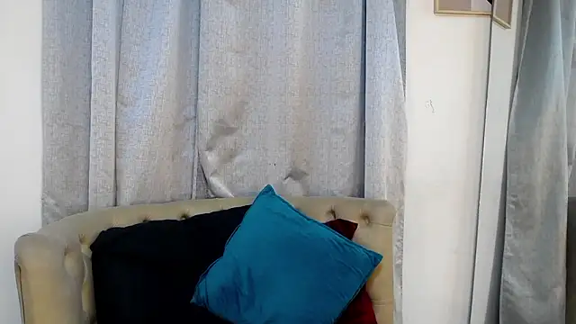 camilawm19 online show from 02.15.26