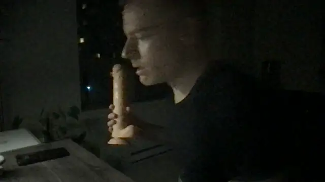 Snapshot of Gingerbushguy chatting on 02.02.25 Gingerbushguy online show from 02.02.25