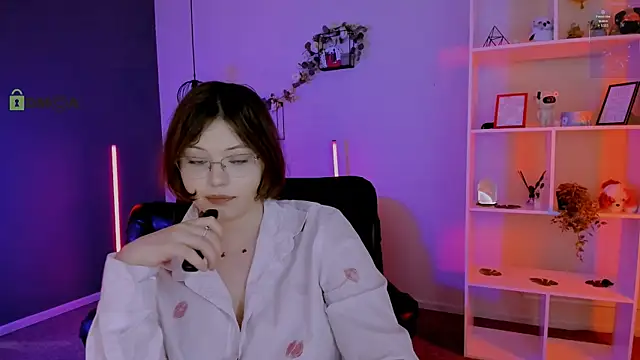nikole kitt online show from 04.22.26