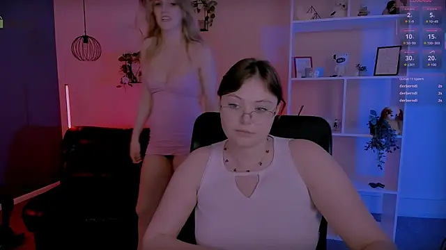 Snapshot of nikole_kitt chatting on 05.19.26 nikole kitt online show from 05.19.26