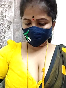 Snapshot of gaurika18 chatting on 06.23.26 gaurika18 online show from 06.23.26