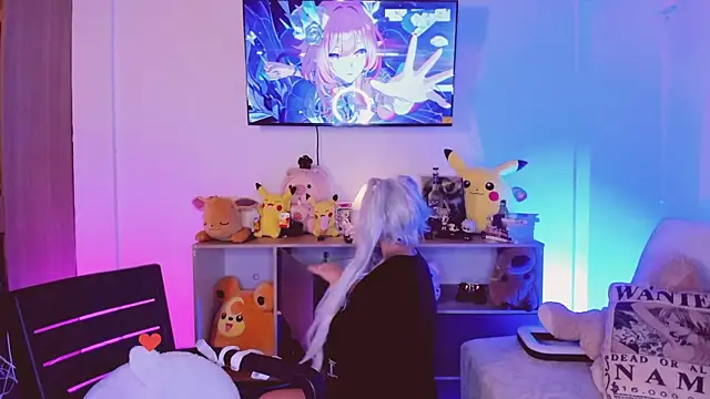 Lilith Asami online show from 07.06.26