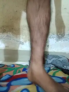 Snapshot of Newalcock chatting on 02.19.25 Newalcock online show from 02.19.25