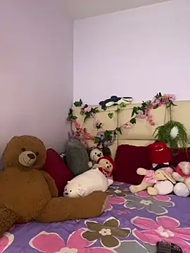 kymmgolden online show from 05.15.26