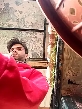 Snapshot of anjy_ chatting on 12.18.24 anjy online show from 12.18.24