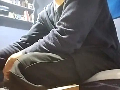 Snapshot of minitranca chatting on 11.14.25 minitranca online show from 11.14.25