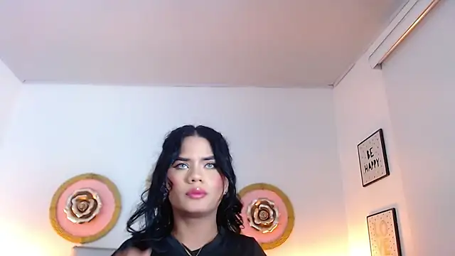 Snapshot of zoe_hecate_sexx chatting on 05.14.26 zoe hecate sexx online show from 05.14.26