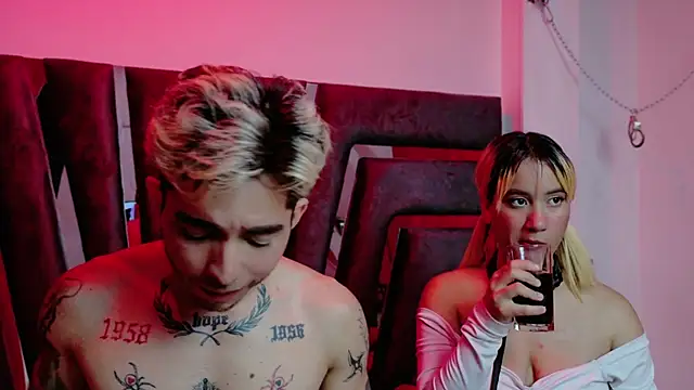 AliceandMax online show from 03.13.25