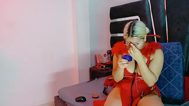 AliceandMax online show from 02.20.26