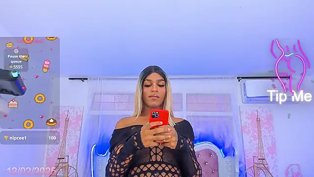 Snapshot of Keila_Mendoza chatting on 02.12.25 Keila Mendoza online show from 02.12.25