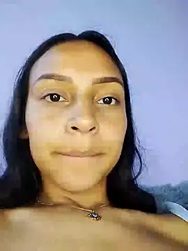 Snapshot of emma_ambar chatting on 02.11.25 emma ambar online show from 02.11.25