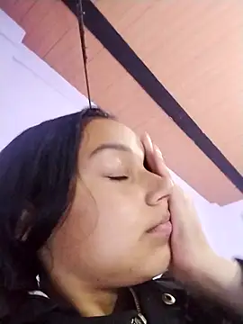 Snapshot of emma_ambar chatting on 03.20.25 emma ambar online show from 03.20.25