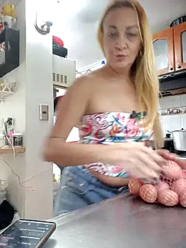 karen mature69 online show from 04.25.26