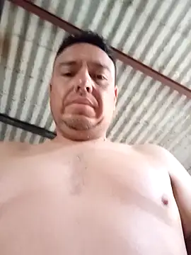 Snapshot of strip_1212 chatting on 10.27.25 strip 1212 online show from 10.27.25