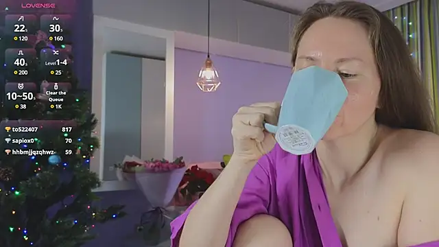 Snapshot of JanePearl chatting on 01.05.25 JanePearl online show from 01.05.25