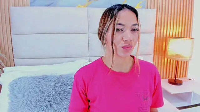 Mia Malkovaa  online show from 07.30.26