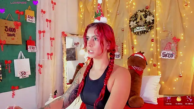 Sophiee Hill online show from 11.20.25