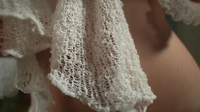 Snapshot of HeyBananas chatting on 10.05.25 HeyBananas online show from 10.05.25