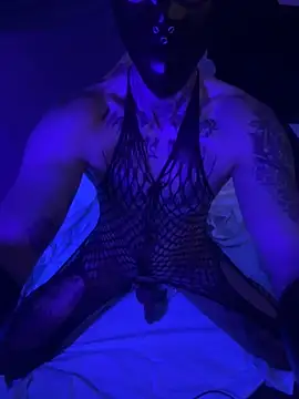 LuggiJack online show from 11.15.25