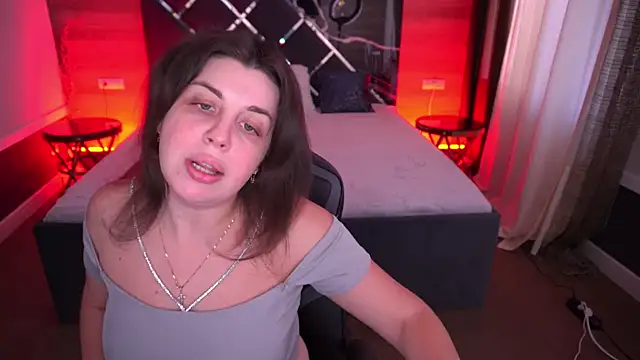 MirandaWong online show from 10.21.25