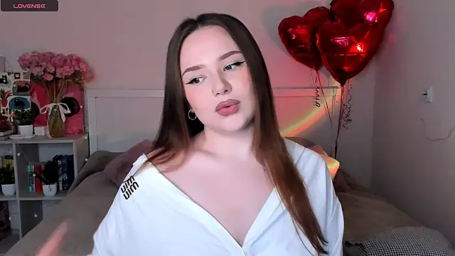 LittleKiitten online show from 05.28.26