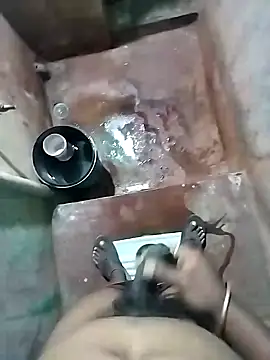 Snapshot of Karthik924 chatting on 02.25.25 Karthik924 online show from 02.25.25