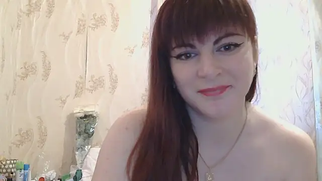 Snapshot of StarandMoon chatting on 12.24.24 StarandMoon online show from 12.24.24