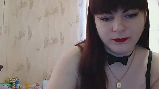 Snapshot of StarandMoon chatting on 02.01.25 StarandMoon online show from 02.01.25