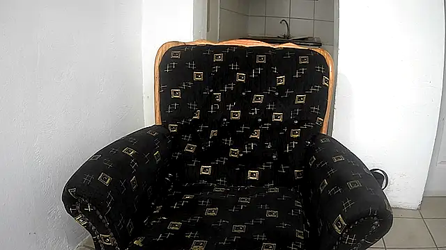 GoldenPussyXOXO online show from 04.22.26