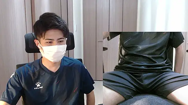 Snapshot of ryota_kkk chatting on 06.17.26 ryota kkk online show from 06.17.26