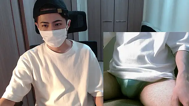 Snapshot of ryota_kkk chatting on 07.19.26 ryota kkk online show from 07.19.26