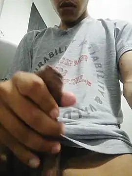 Snapshot of danuel23 chatting on 03.02.25 danuel23 online show from 03.02.25