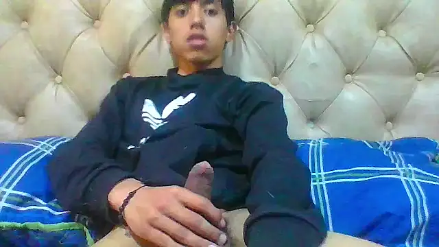 Snapshot of danuel23 chatting on 09.29.25 danuel23 online show from 09.29.25