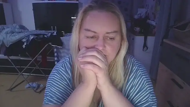 Meliss Official9 online show from 03.15.25