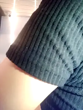 Catalehia Milk online show from 09.28.25