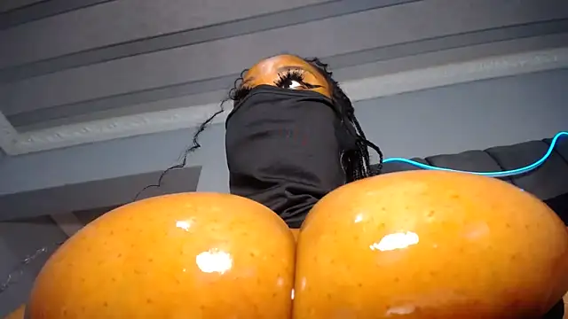 Snapshot of XPanther_24 chatting on 03.14.26 XPanther 24 online show from 03.14.26