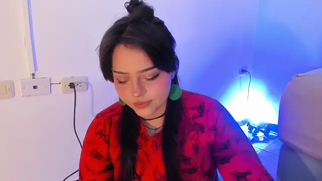 curvy rousi online show from 02.20.26