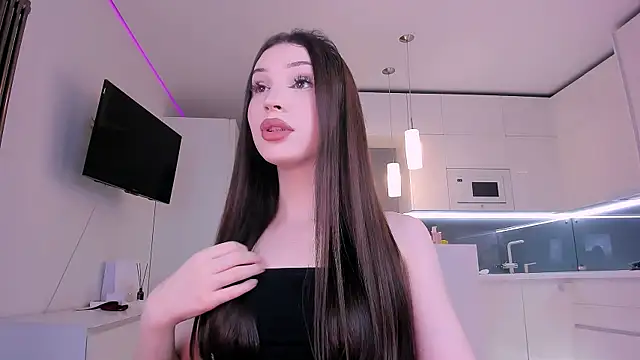 Snapshot of sharon_forever chatting on 10.29.25 sharon forever online show from 10.29.25