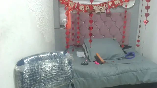 vainillaplaypussy online show from 02.19.25