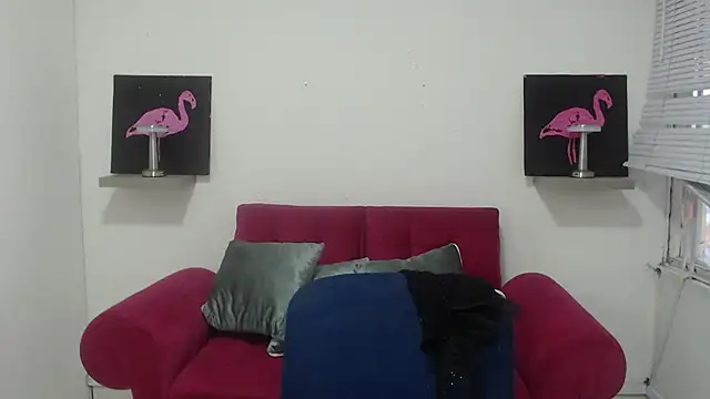 vainillaplaypussy online show from 10.28.25