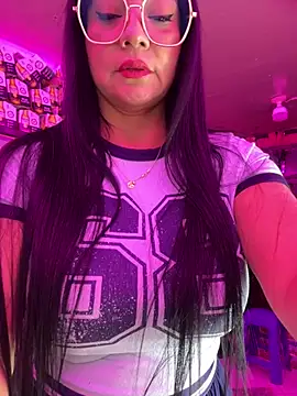 Hot beauty   online show from 04.22.26