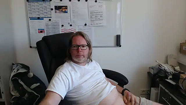 Snapshot of VSteph chatting on 07.21.26 VSteph online show from 07.21.26
