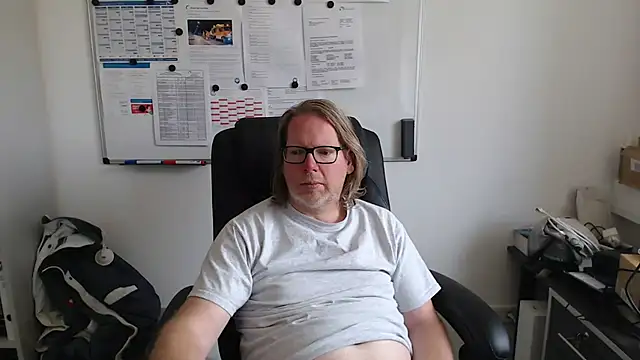 Snapshot of VSteph chatting on 07.22.26 VSteph online show from 07.22.26