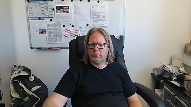 Snapshot of VSteph chatting on 07.29.26 VSteph online show from 07.29.26