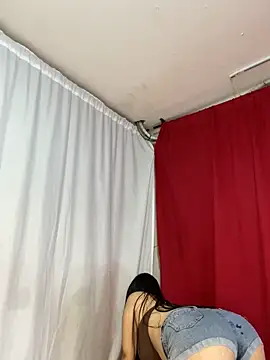 AnithaaYork online show from 10.16.25