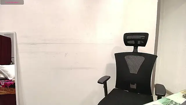 Zuzana21 online show from 02.24.26