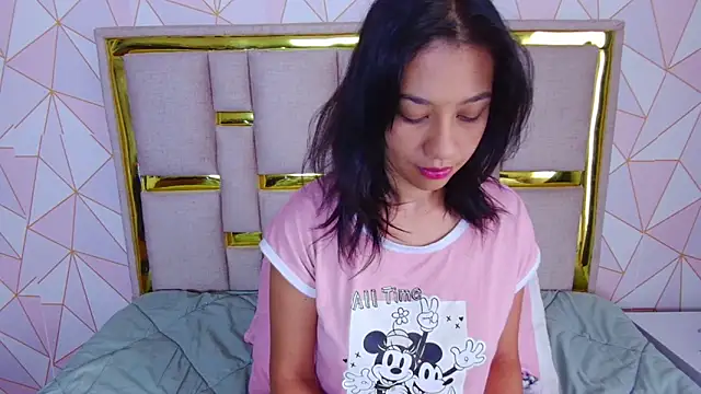 nina carther online show from 04.23.26